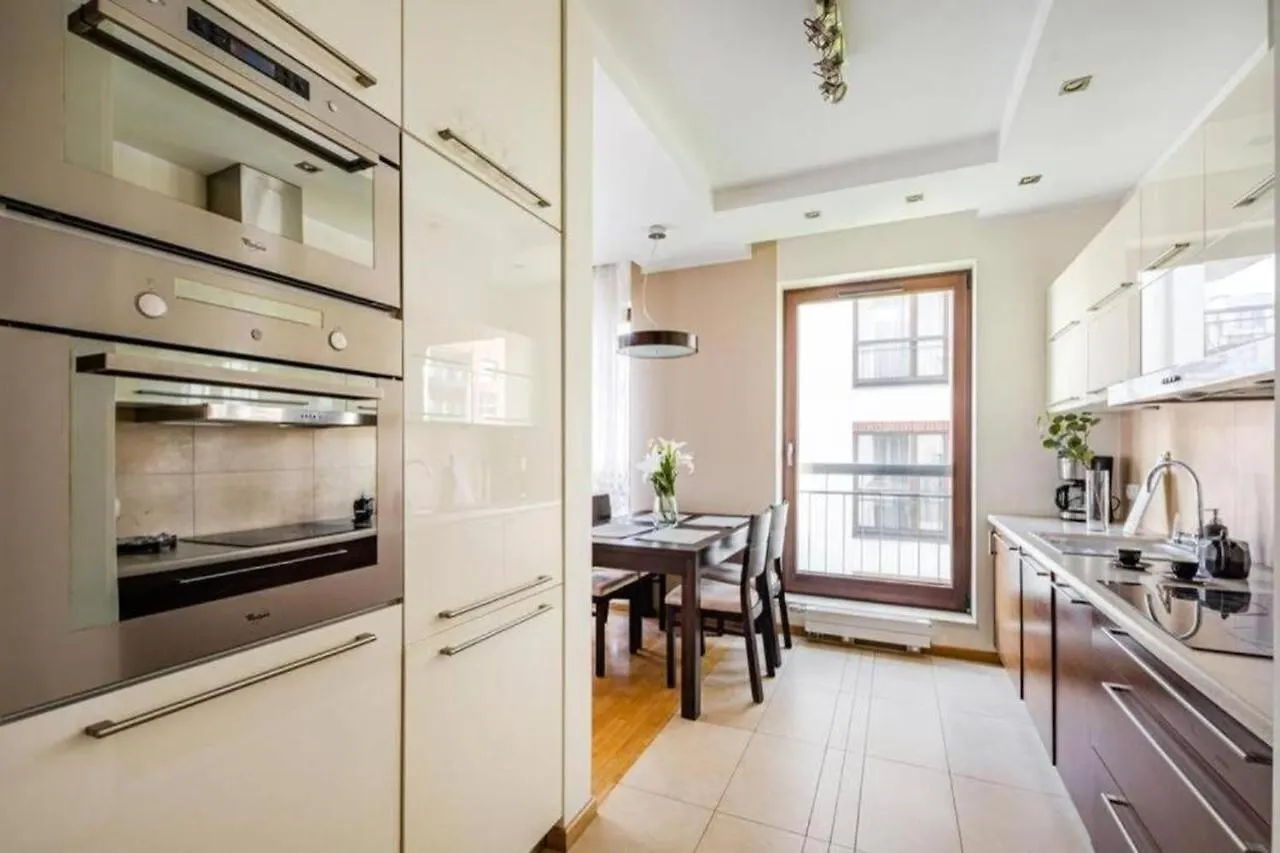 Golden Apartments Szafarnia 7-46 Gdańsk